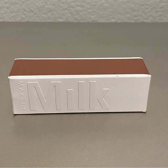 NEW MILK MAKEUP Flex Foundation Stick in Golden Deep - Picture 5 of 9